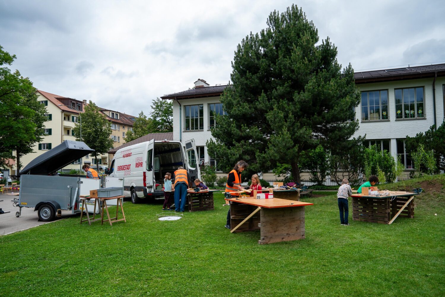 Lebensraum mit jungen Kindern gestalten – Projektwoche Aufwertung Pausenplatz