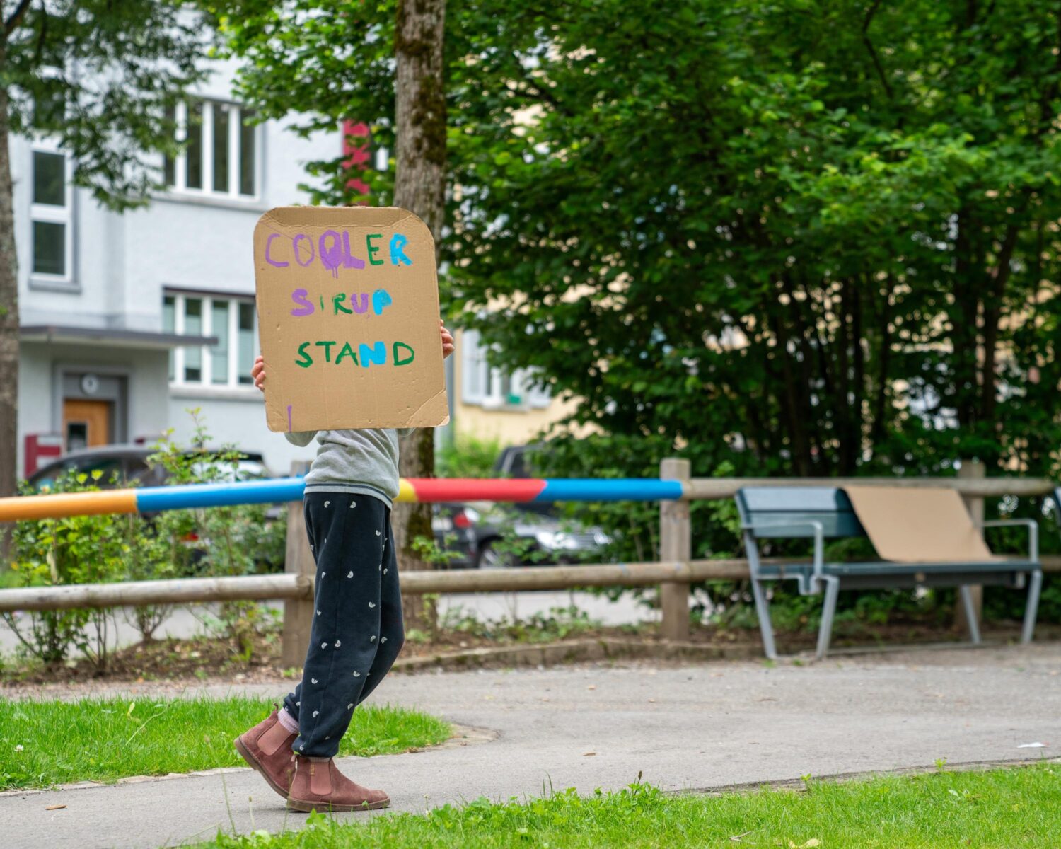 Lebensraum mit jungen Kindern gestalten – Projektwoche Aufwertung Pausenplatz